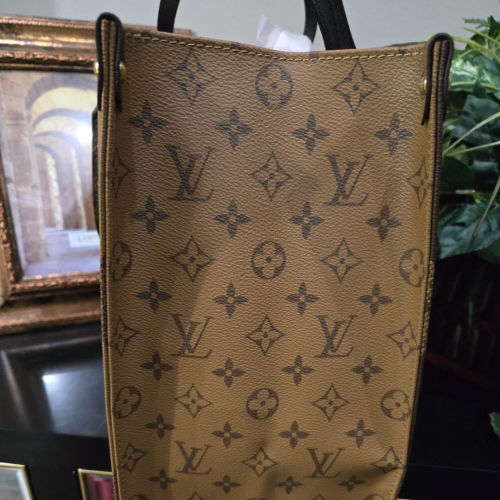 Pristine Authentic Lv On The Go Reverse Mono Gian… - image 4